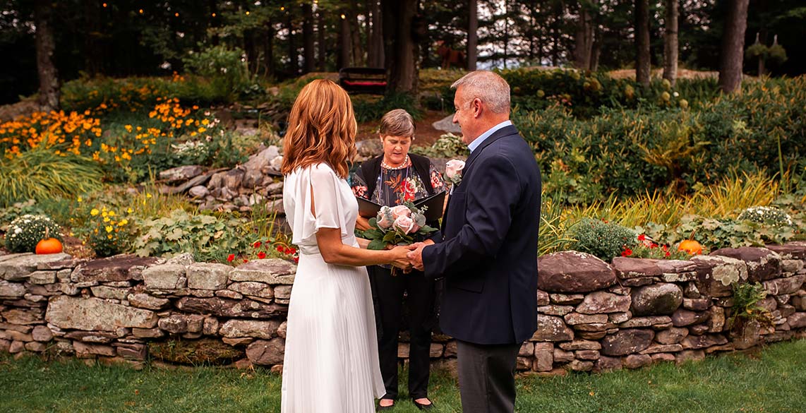 Fall wedding in Stowe Vermont