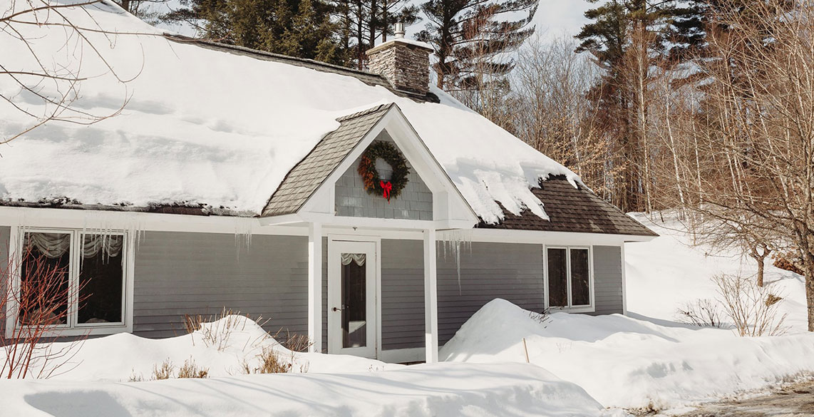 Stone Hill Inn in the winter